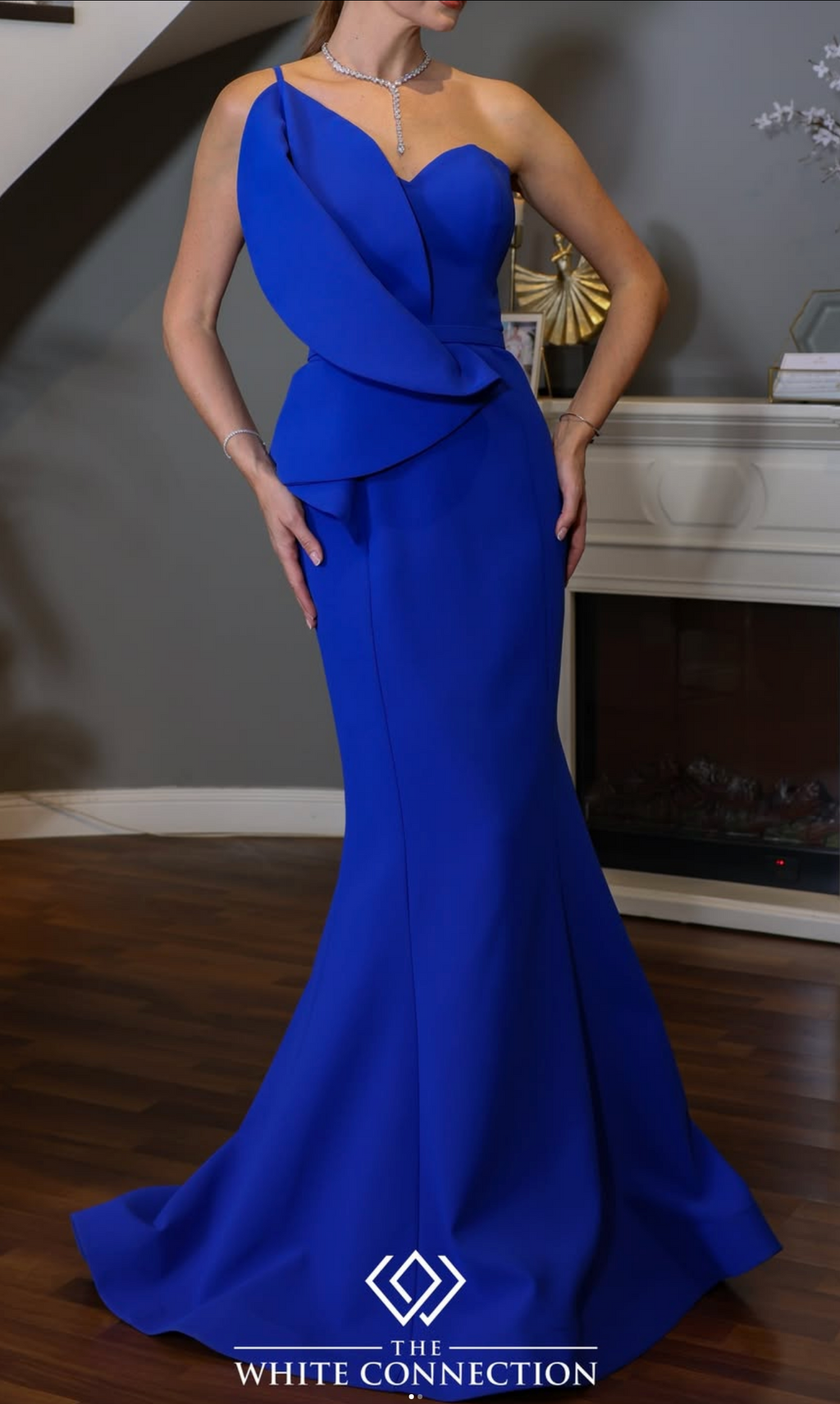 6040 (Royal Blue)